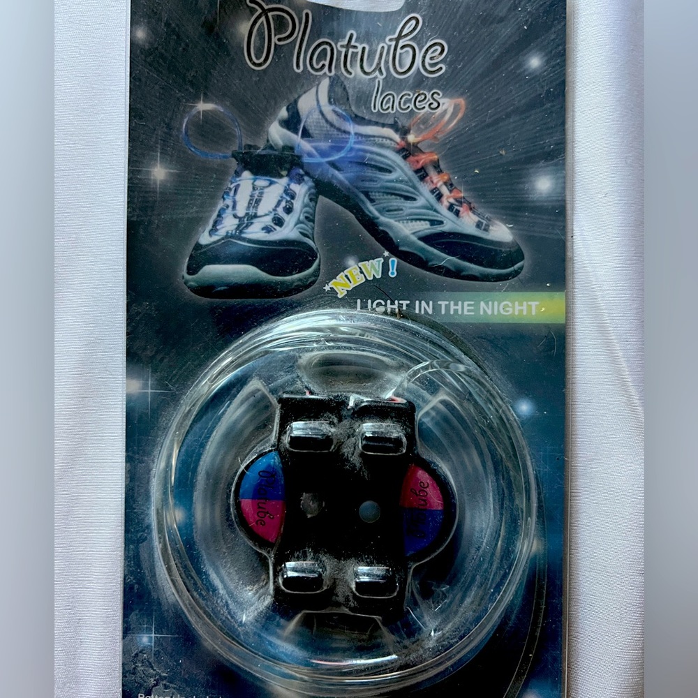 Playtube laces light in the night light up laces